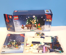 LEGO Limited Edition Seasonal: Santa's Front Yard (40484) - Complete